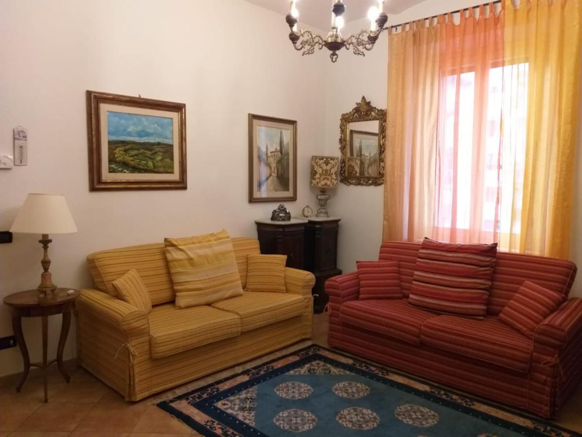 Appartamento Ristoro67 Arezzo Luaran gambar