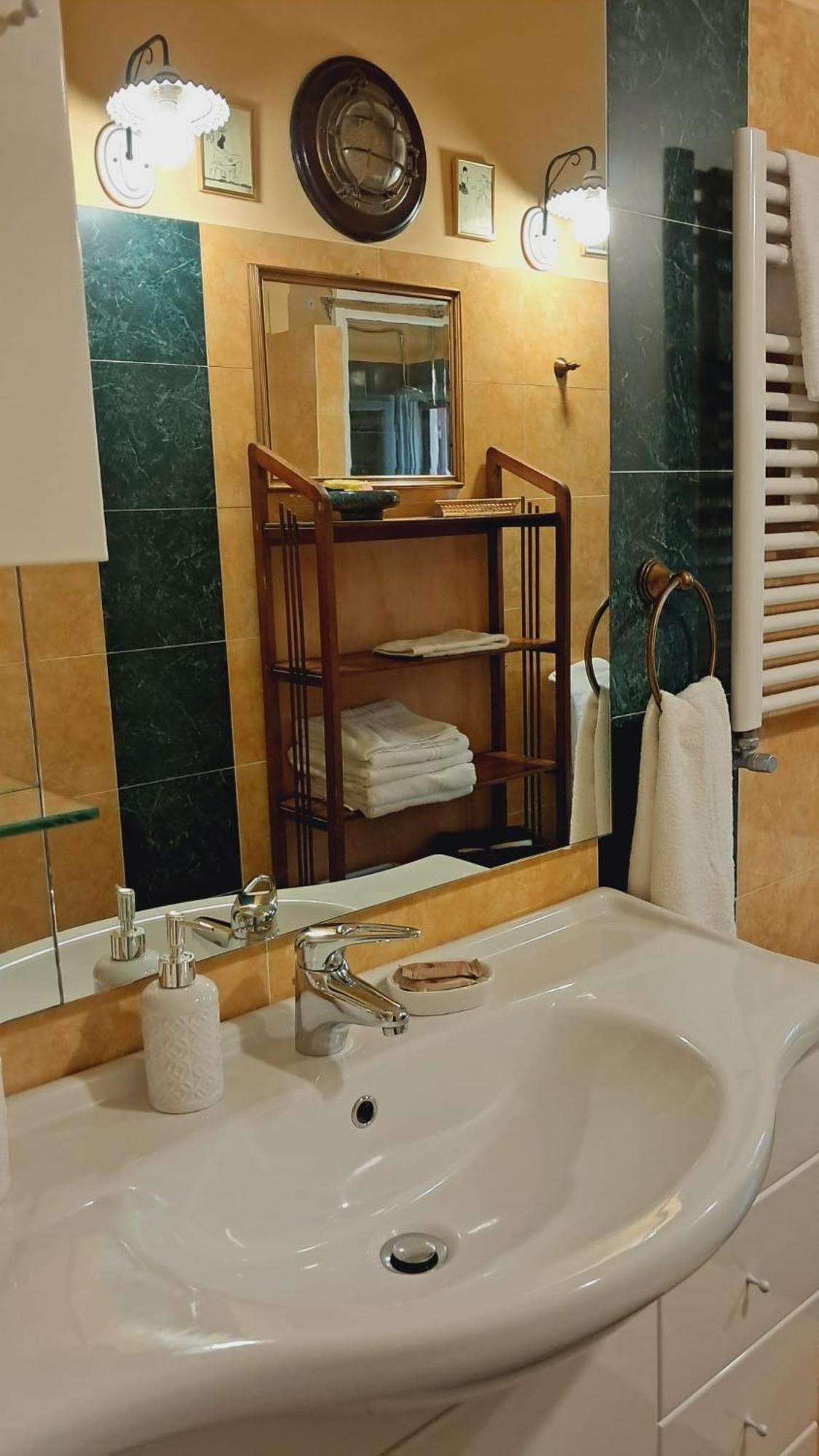 Appartamento Ristoro67 Arezzo Luaran gambar